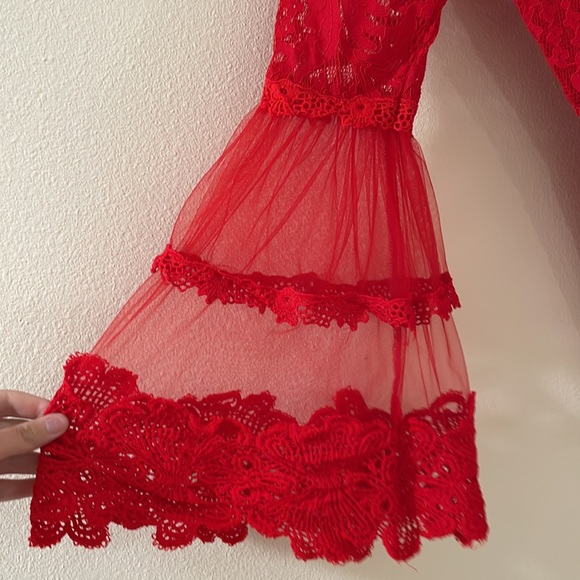 Red lace body dress✨ - Picture 3 of 6